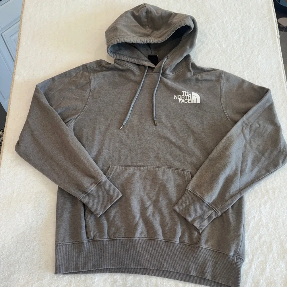 The North‎ Face Mens Grey Never Stop Exploring Graphic Pullover Hoodie Size M